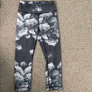 Cropped Lululemon leggings